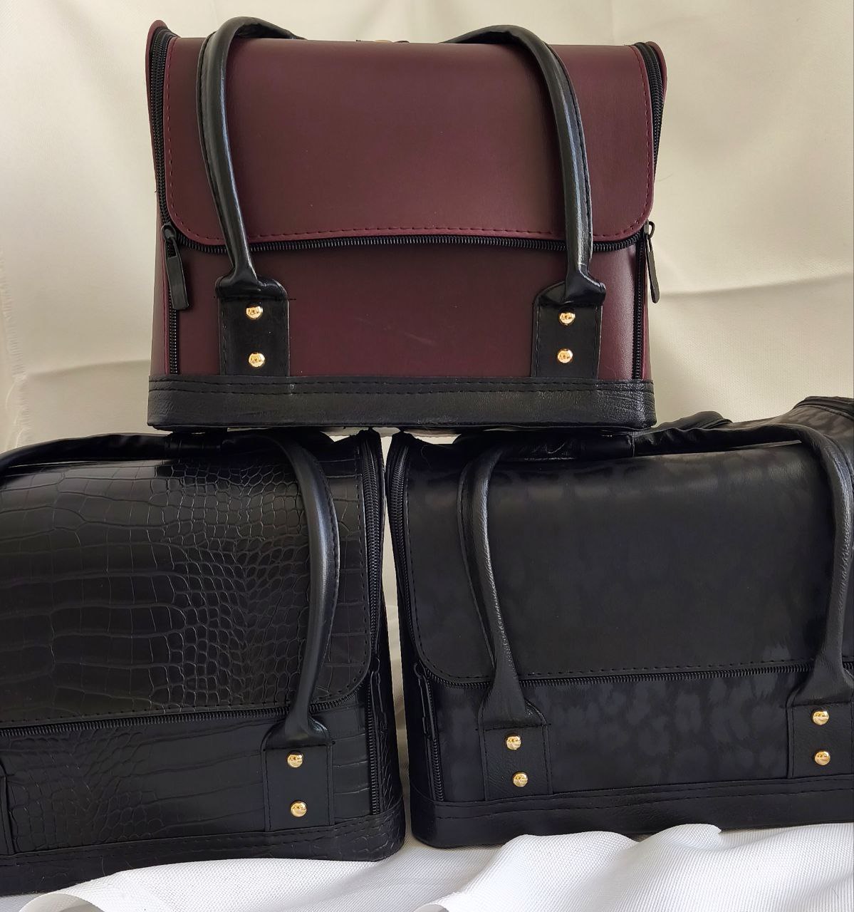 کیف طبقه ای کنفی