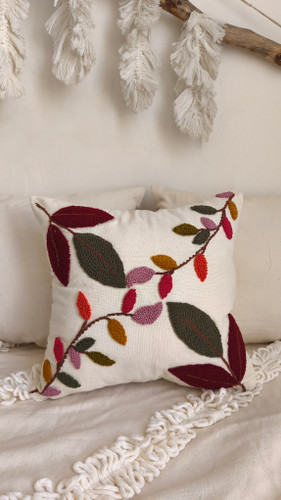 کاور کوسن طرح بهار پانچ دوزی